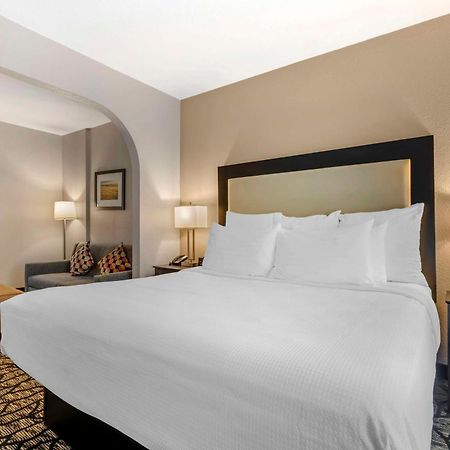 Best Western Plus Des Moines West Inn & Suites Clive Exteriér fotografie