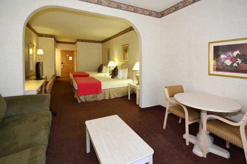 Best Western Plus Des Moines West Inn & Suites Clive Pokoj fotografie