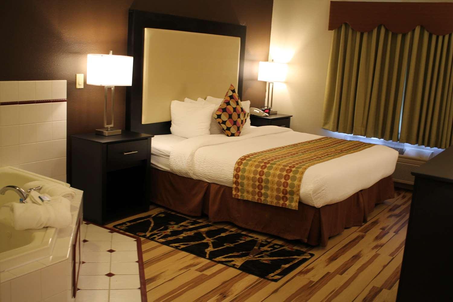 Best Western Plus Des Moines West Inn & Suites Clive Exteriér fotografie