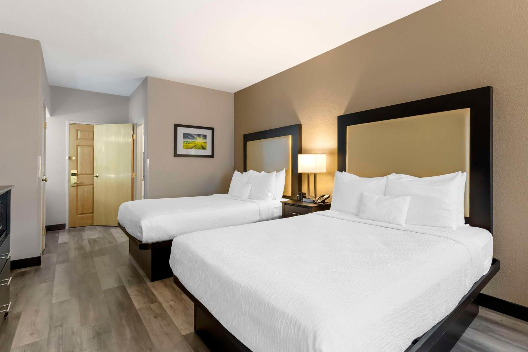 Best Western Plus Des Moines West Inn & Suites Clive Exteriér fotografie